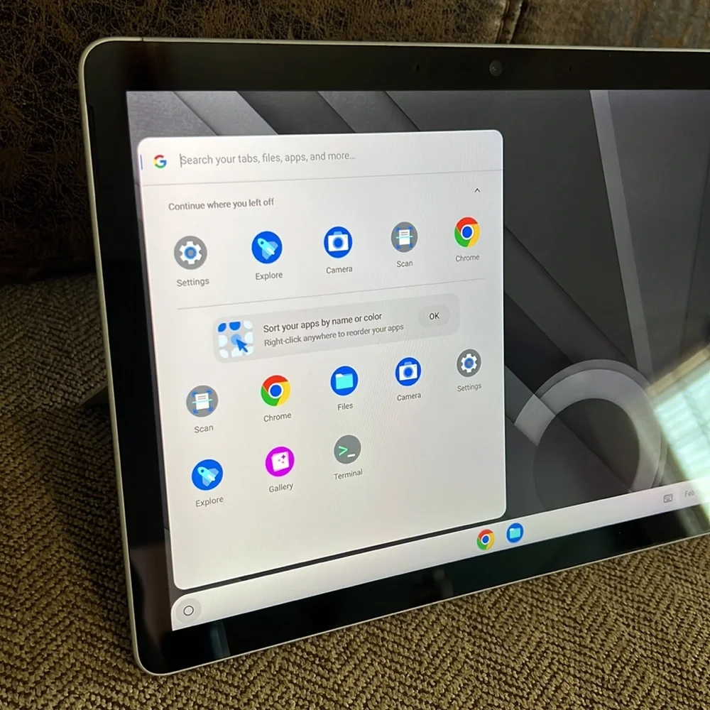 Microsoft Surface Go 2 tablet model 1926 64GB